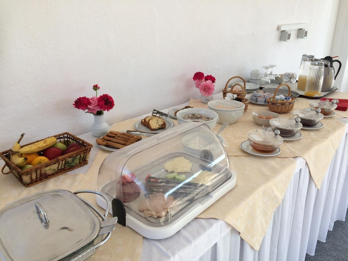Regina Nina Hotel Vasilatika  Ngoại thất bức ảnh
